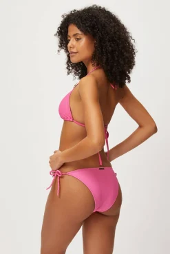 Magenta Triangle Bottom